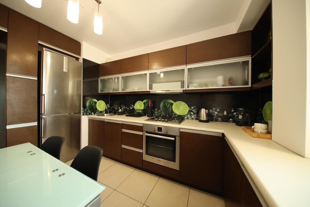 Bronco Apartments Varşovia Exterior foto
